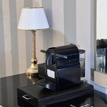 Hotel Lebron Paris Ngoại thất bức ảnh